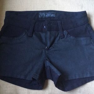 Vintage Y2K Guess Low Rise Dark Denim Shorts